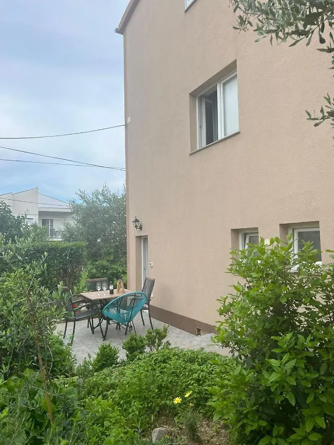Apartment Luna Zadar