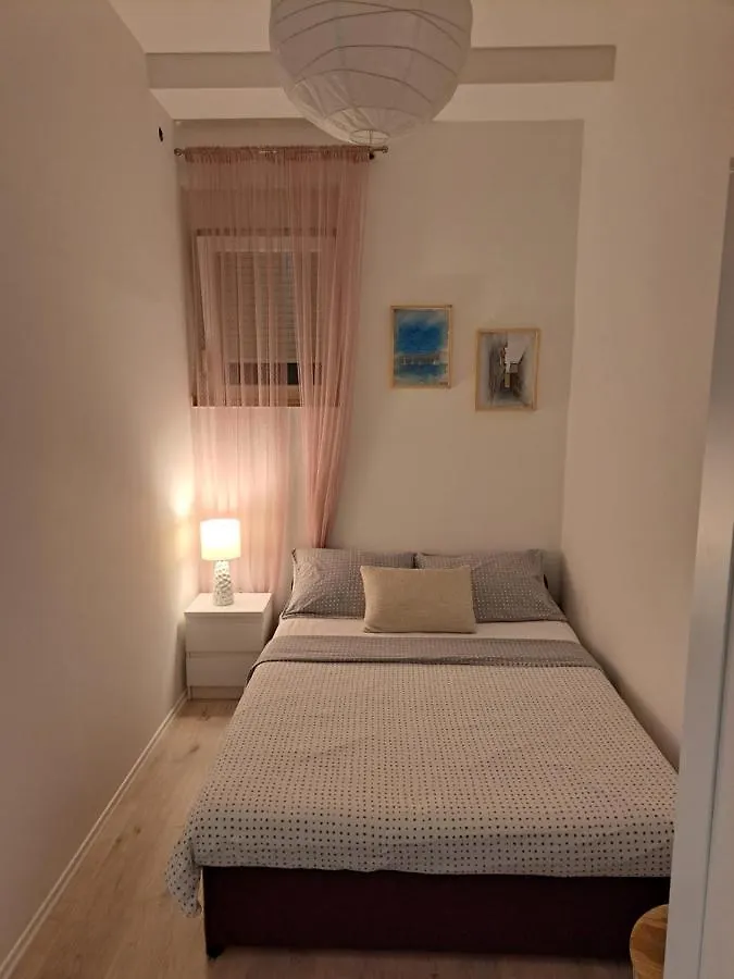 Apartment Luna Zadar